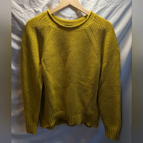 “Throwback Cozy” – J.Crew 1988 Rollneck Sweater (L) - Picture 2 of 5